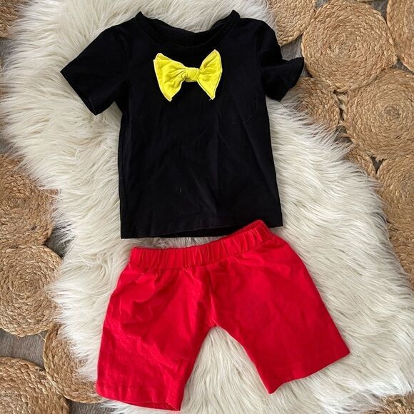 Mickey Mouse Outfit 3T - Picture 1 of 2